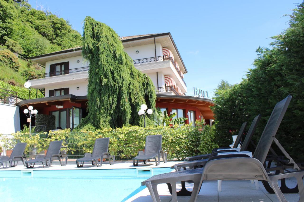 Lo Scoiattolo Hotel Massino Visconti Exterior photo